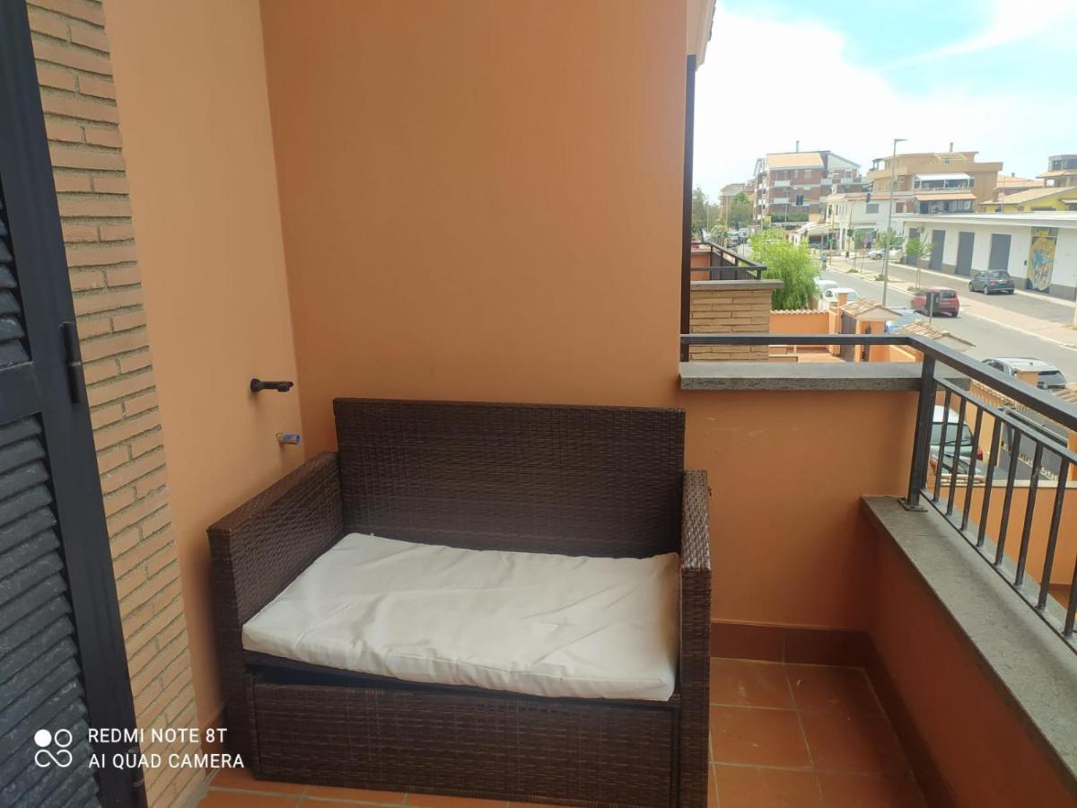 Casa Vacanza Indaco Фьюмичино Экстерьер фото